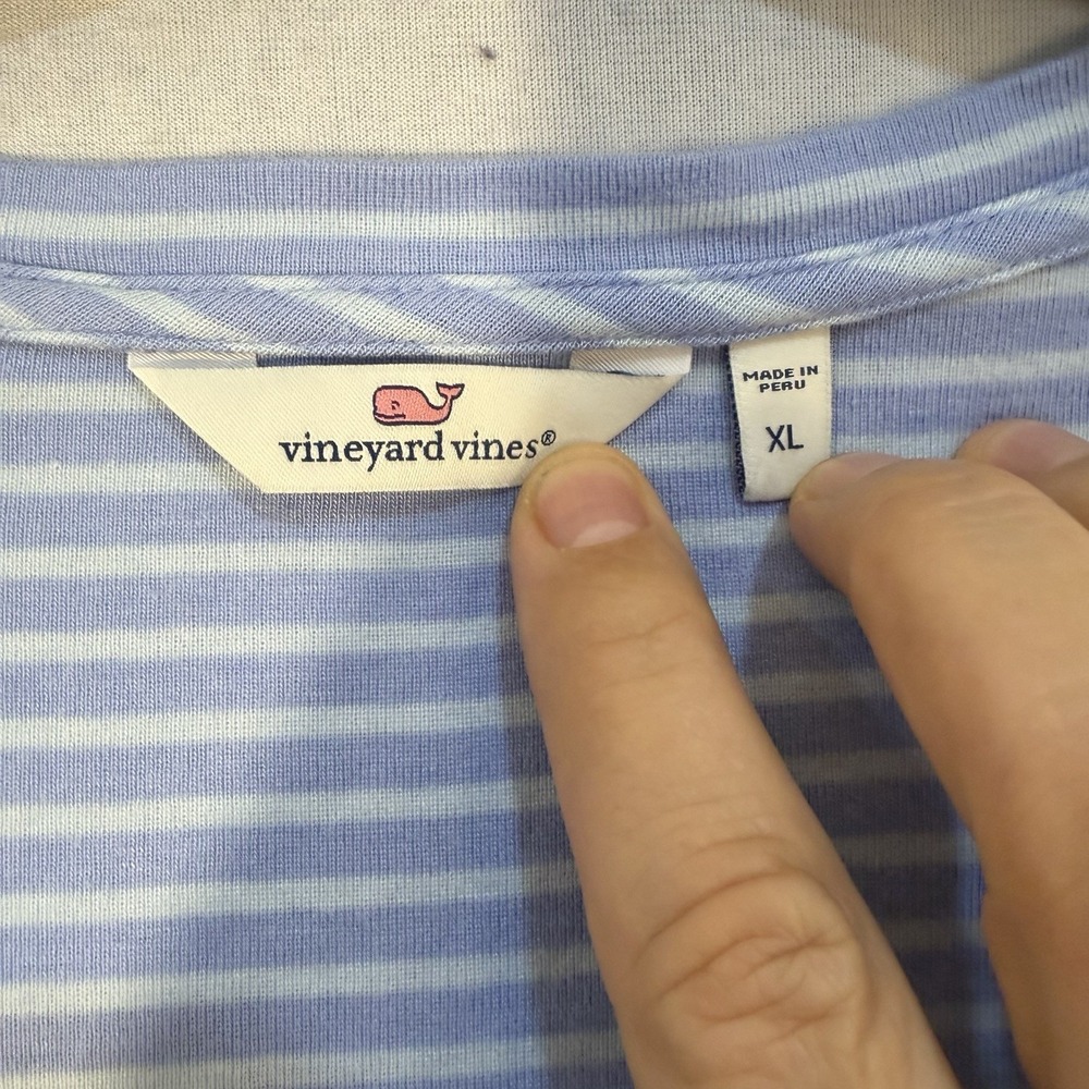 Vineyard Vines Women's XL Linen Striped V Neck Short Sleeve T-Shirts Lot Of 3 - Picture 3 of 9